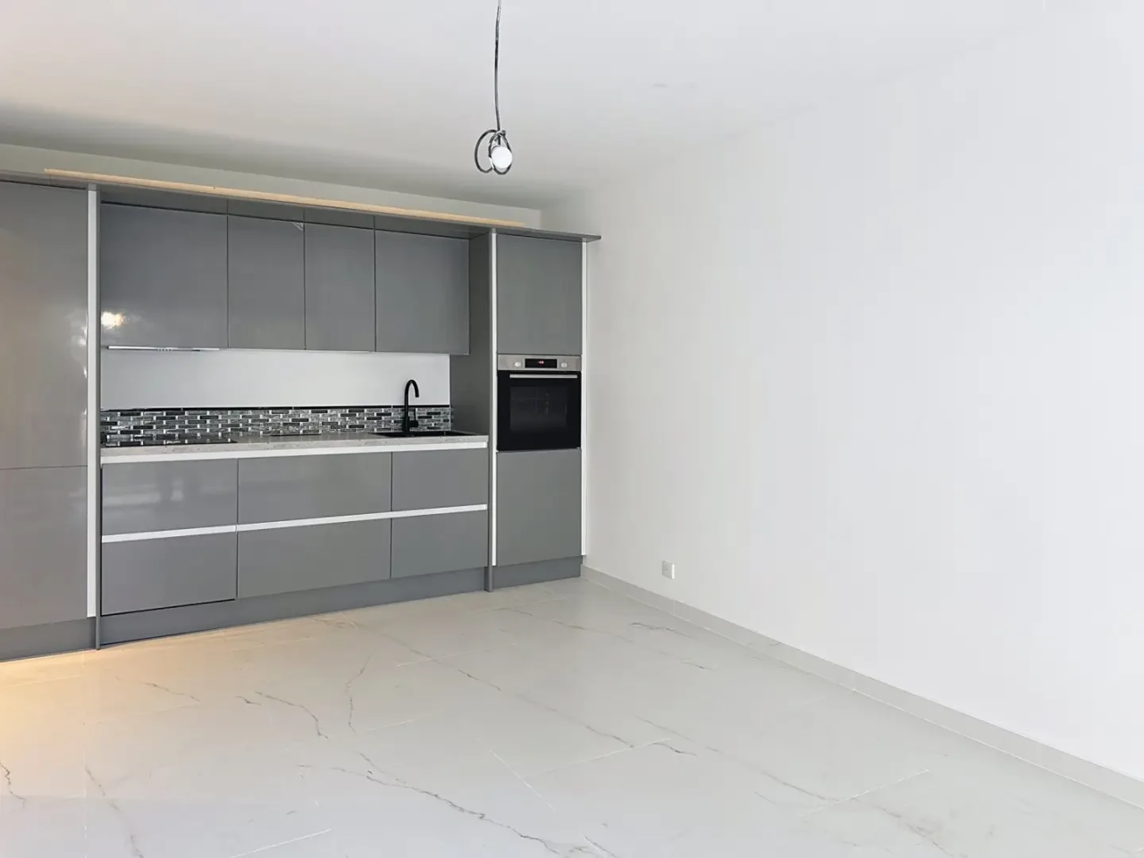 Квартира в Каннах, Франция, 61 м² - фото 2