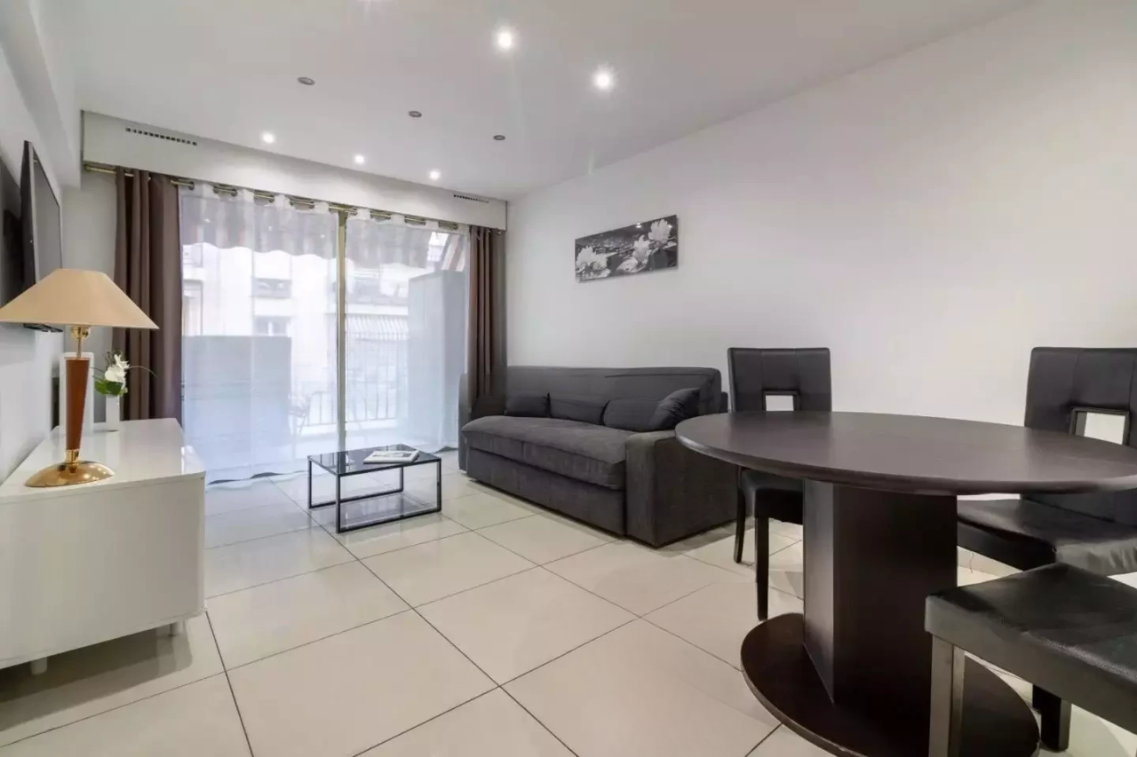Квартира в Каннах, Франция, 43 м² - фото 2