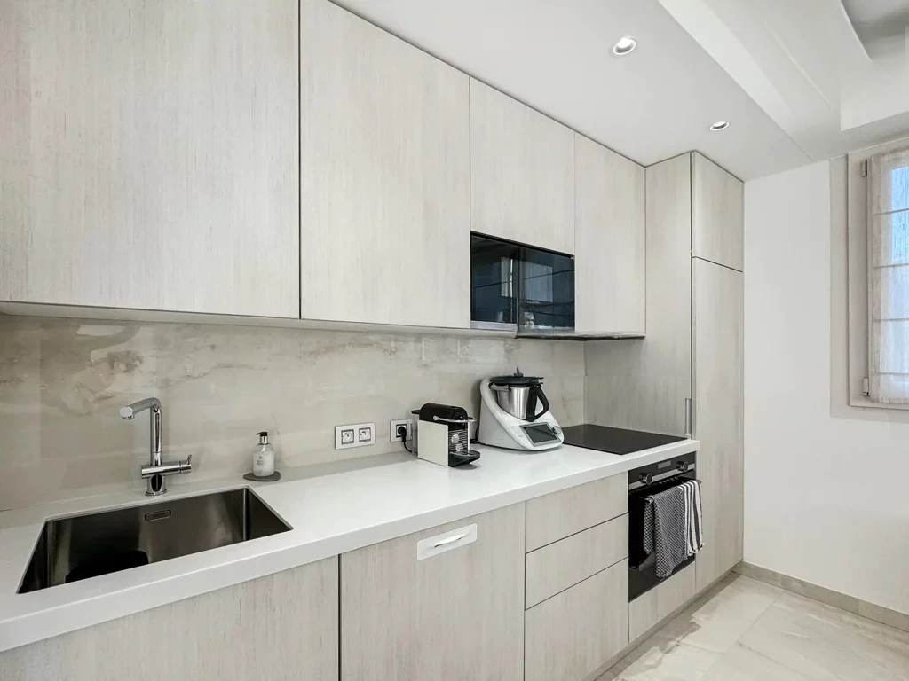 Квартира в Монако, Монако, 95 м² - фото 2