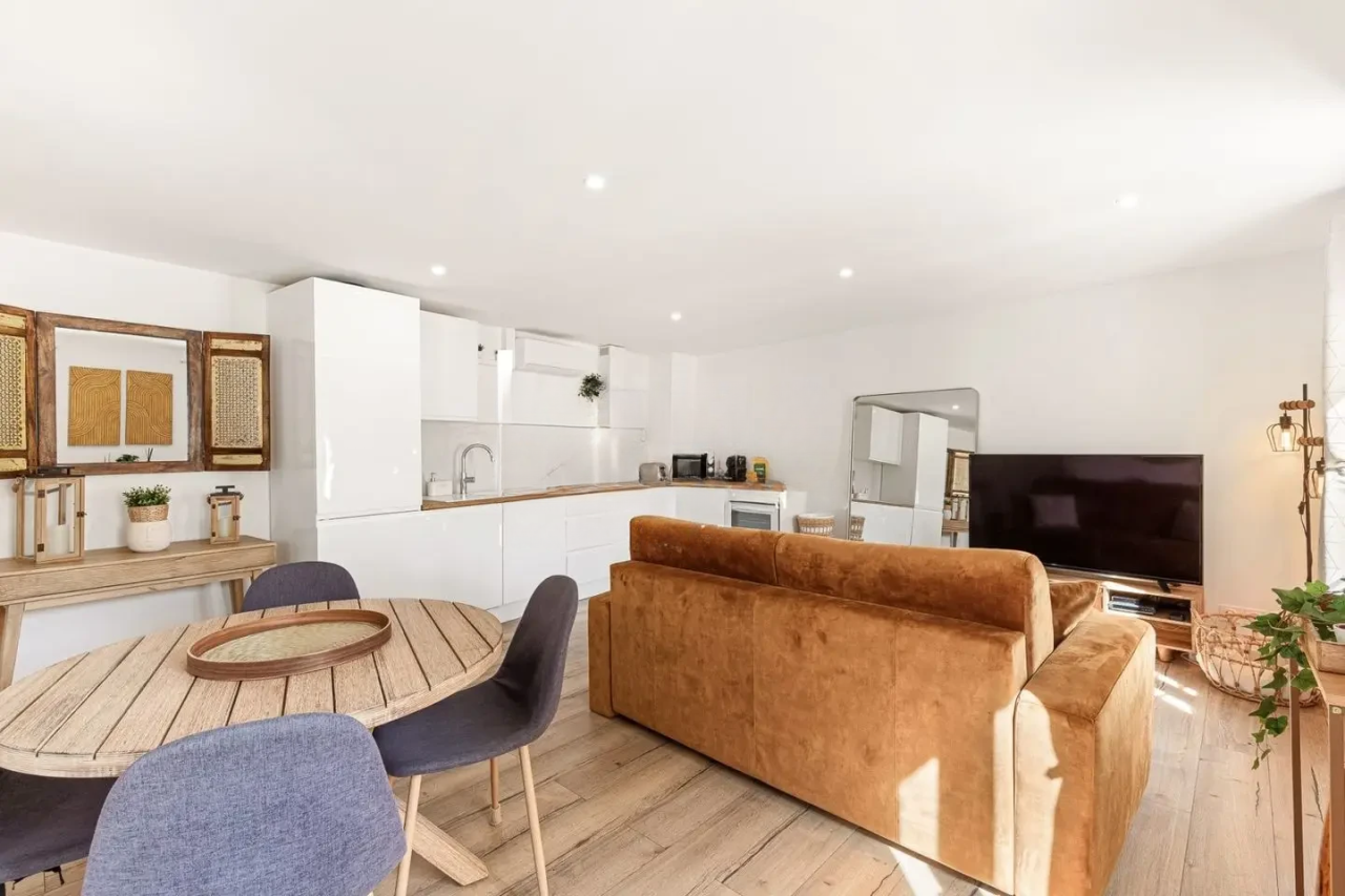 Квартира в Каннах, Франция, 41 м² - фото 2