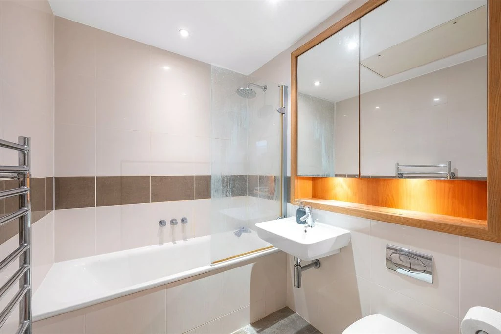 Квартира в Лондоне, Великобритания, 61 м² - фото 2