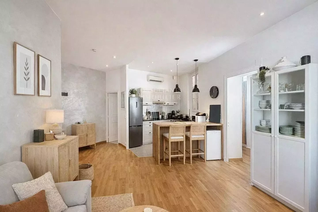 Квартира в Каннах, Франция, 57 м² - фото 2