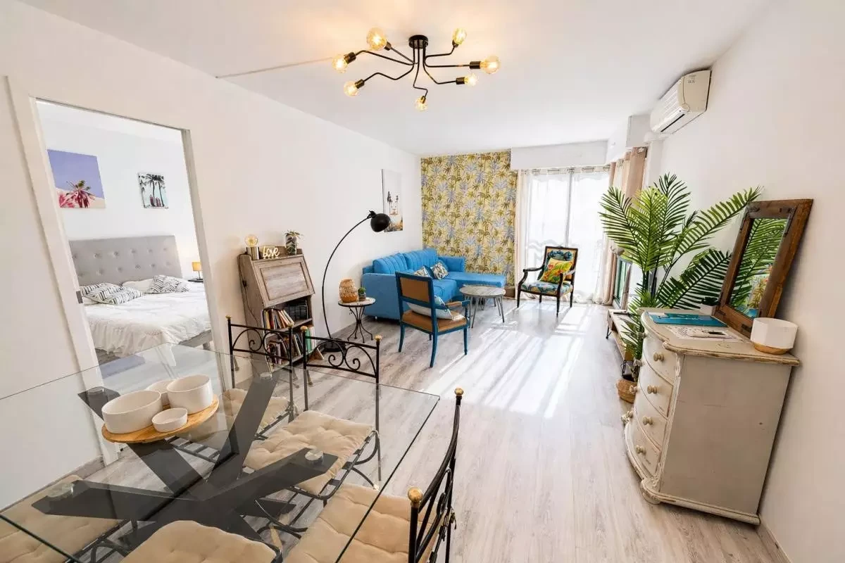 Квартира в Каннах, Франция, 64 м² - фото 2