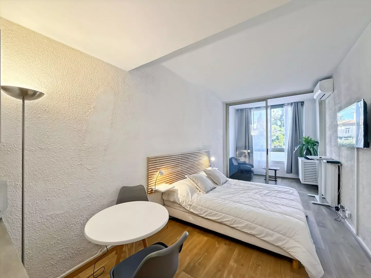 Квартира в Каннах, Франция, 26 м² - фото 2