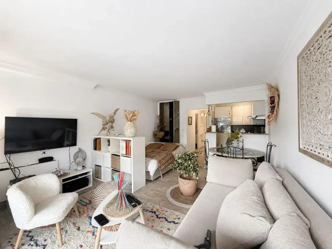 Квартира в Каннах, Франция, 32 м² - фото 2