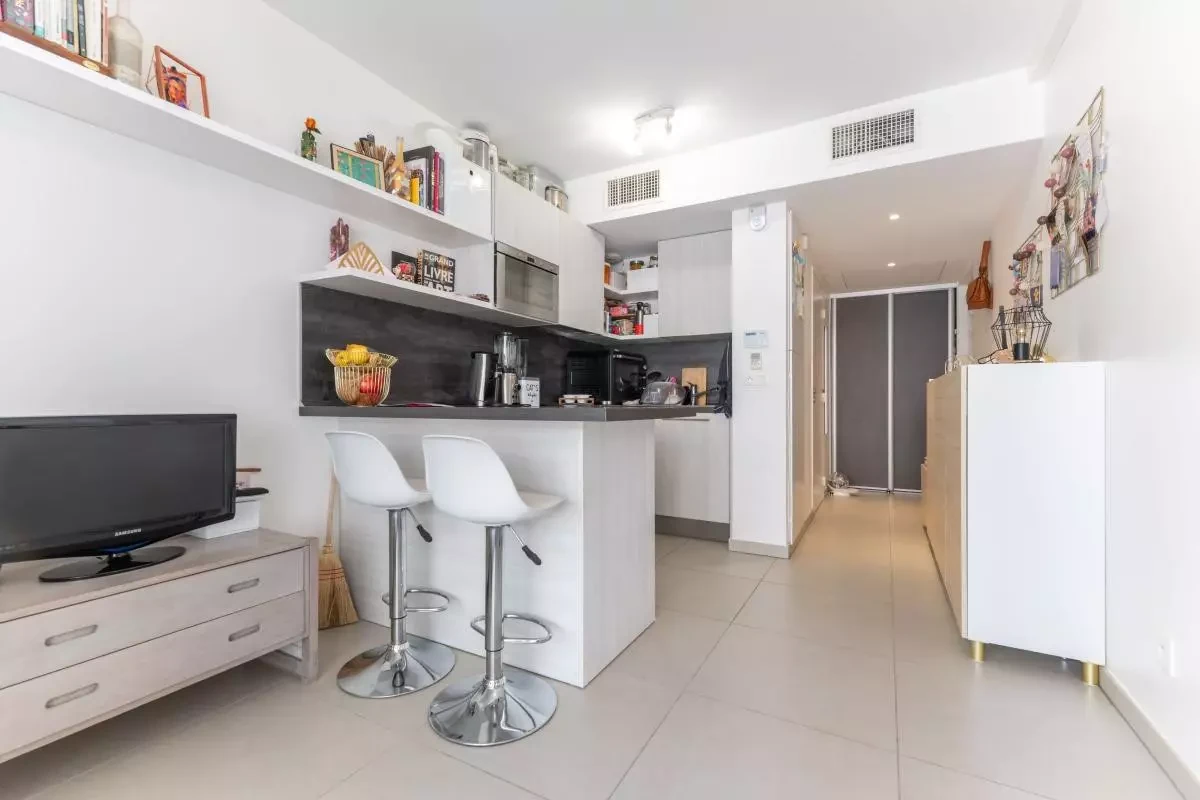 Квартира в Каннах, Франция, 23 м² - фото 2