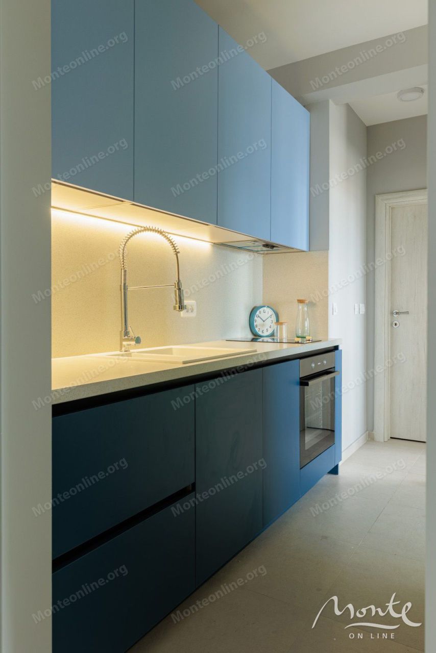 Апартаменты в Тивате, Черногория, 45 м² - фото 10