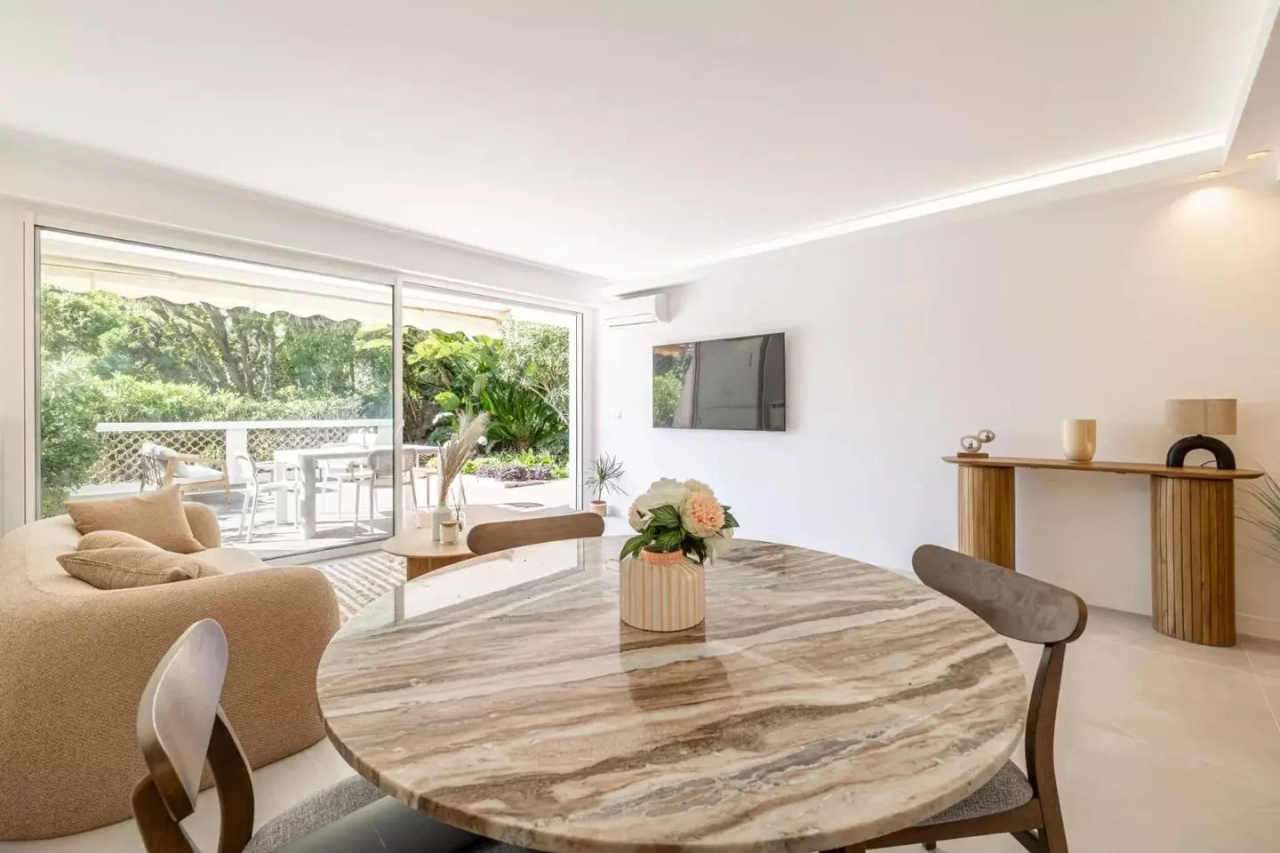 Квартира в Каннах, Франция, 106 м² - фото 3