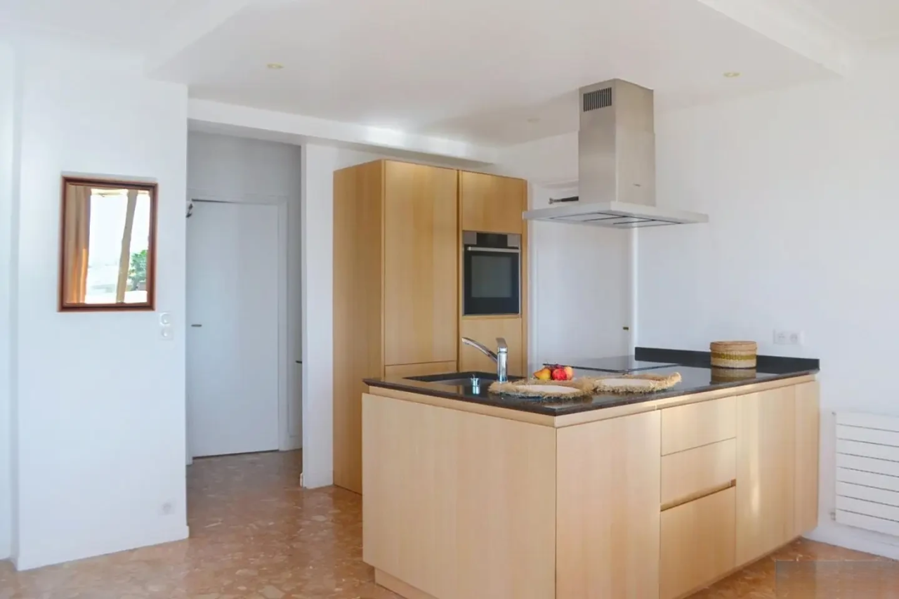Квартира в Каннах, Франция, 100 м² - фото 3