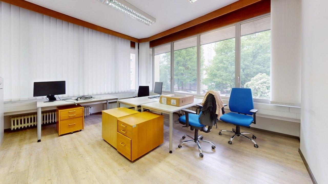 Офис в Любляне, Словения, 1 203 м² - фото 4