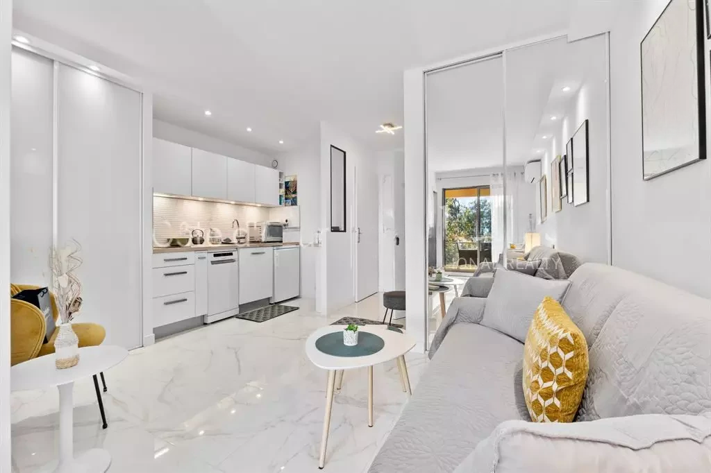 Квартира в Каннах, Франция, 30 м² - фото 5