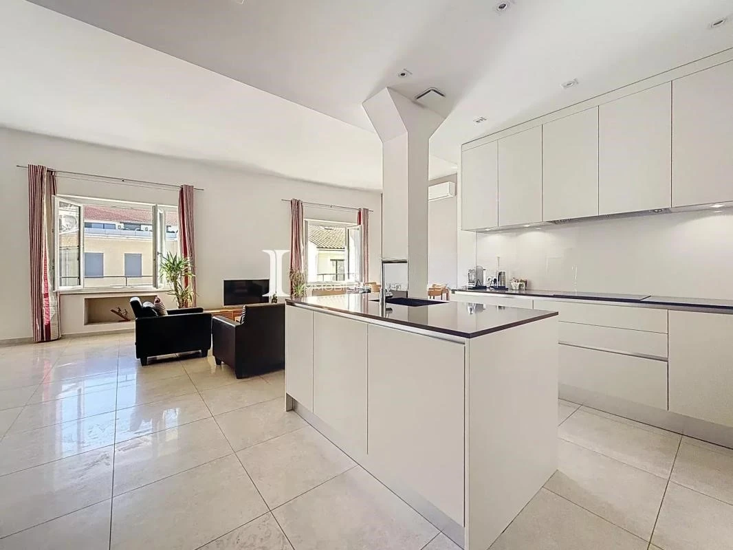 Квартира в Каннах, Франция, 105 м² - фото 5