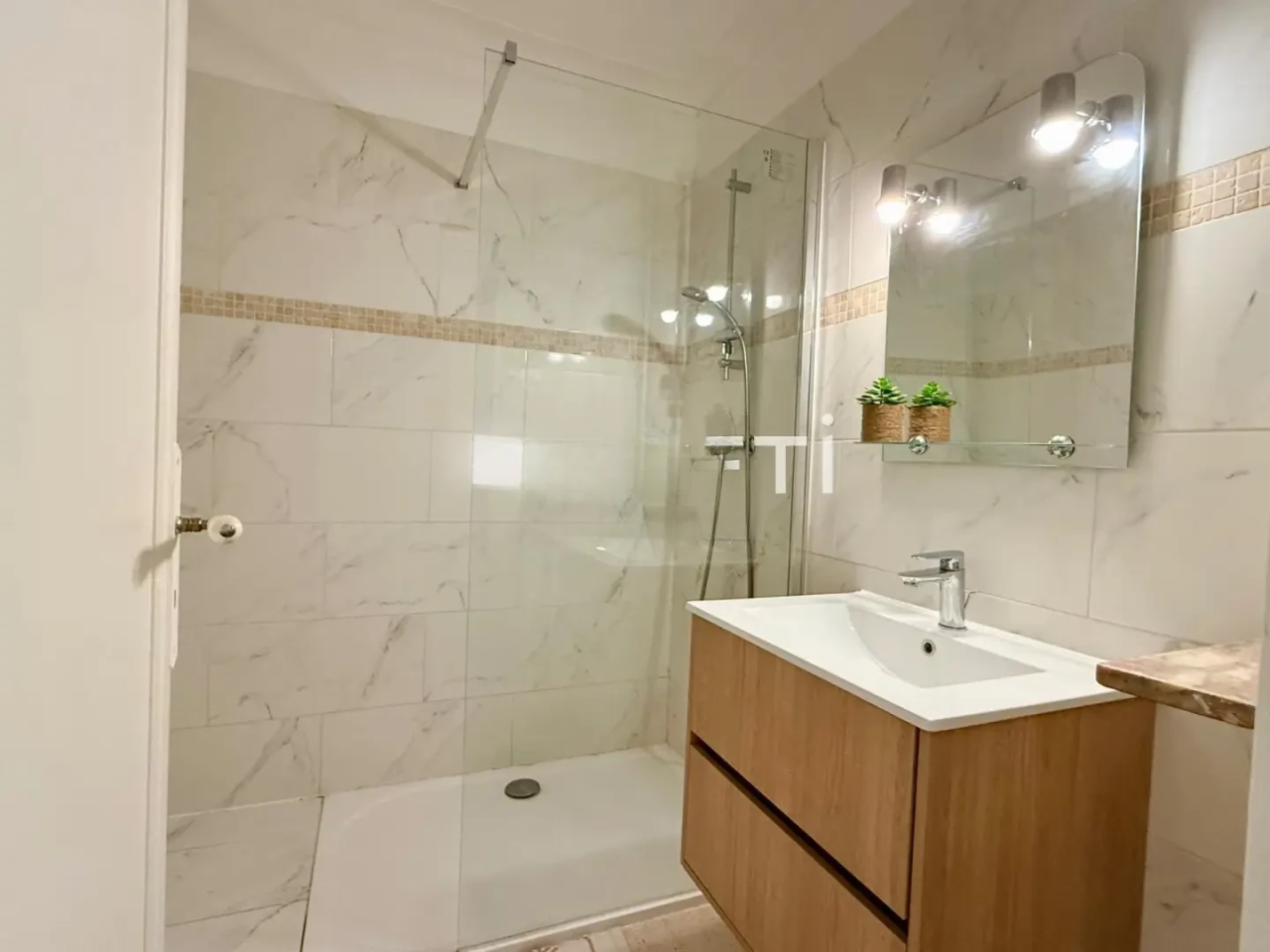 Квартира в Каннах, Франция, 56 м² - фото 7