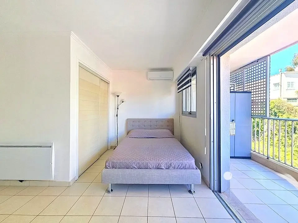 Квартира в Каннах, Франция, 26 м² - фото 8