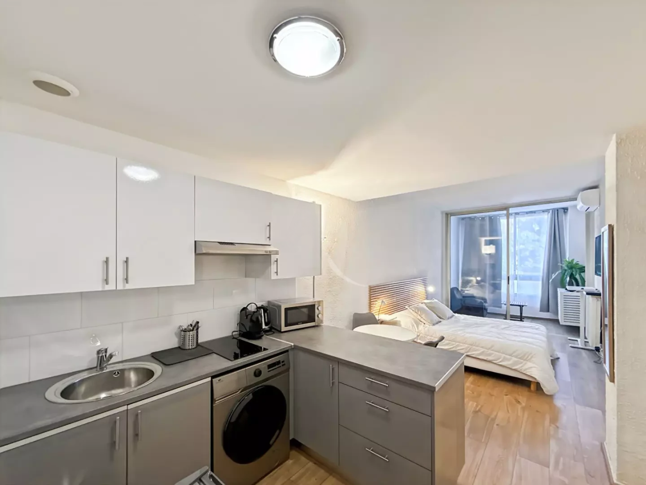 Квартира в Каннах, Франция, 26 м² - фото 9
