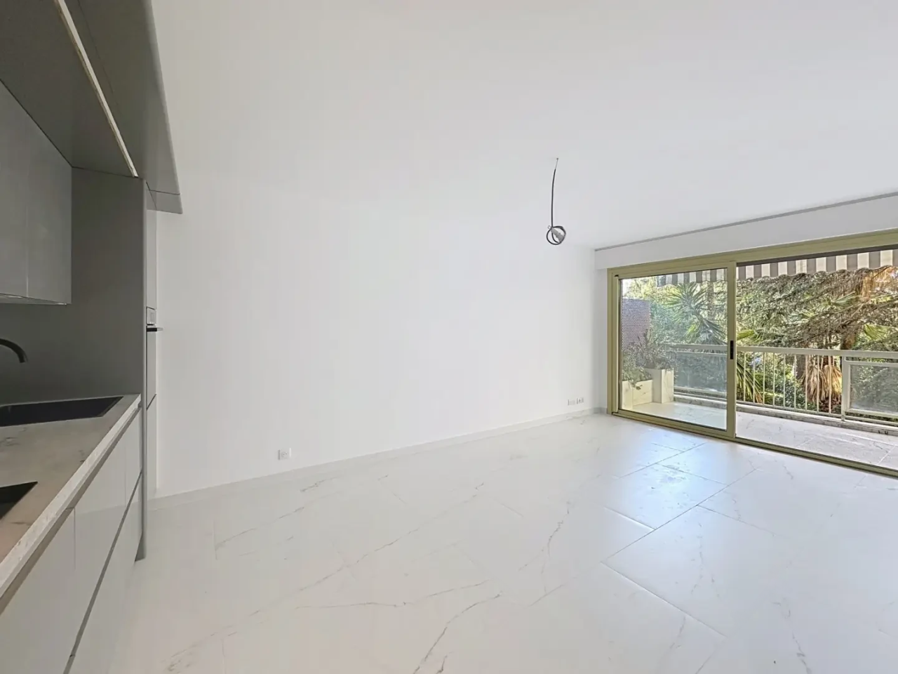 Квартира в Каннах, Франция, 61 м² - фото 10