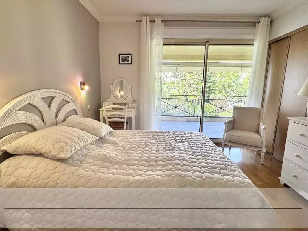 Квартира в Каннах, Франция, 112 м² - фото 12