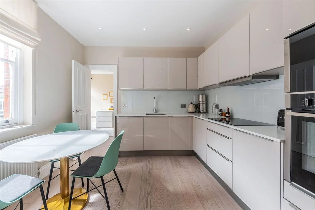Квартира в Лондоне, Великобритания, 83 м² - фото 12