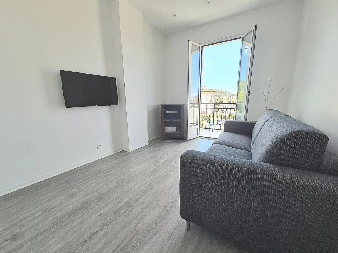 Квартира в Каннах, Франция, 40 м² - фото 1