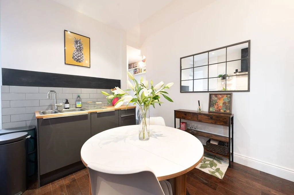Квартира в Лондоне, Великобритания, 49 м² - фото 1