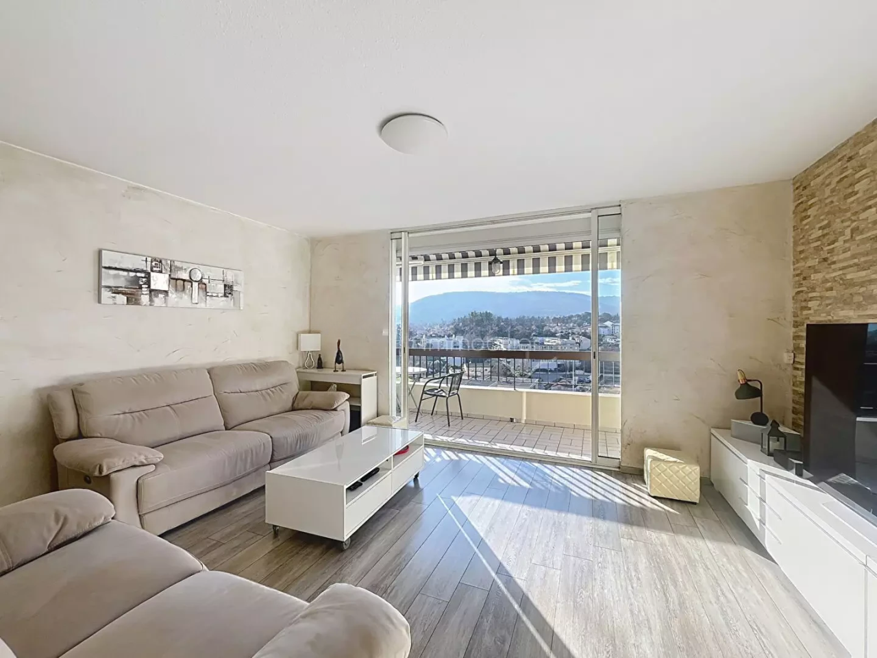 Квартира в Каннах, Франция, 94 м² - фото 1