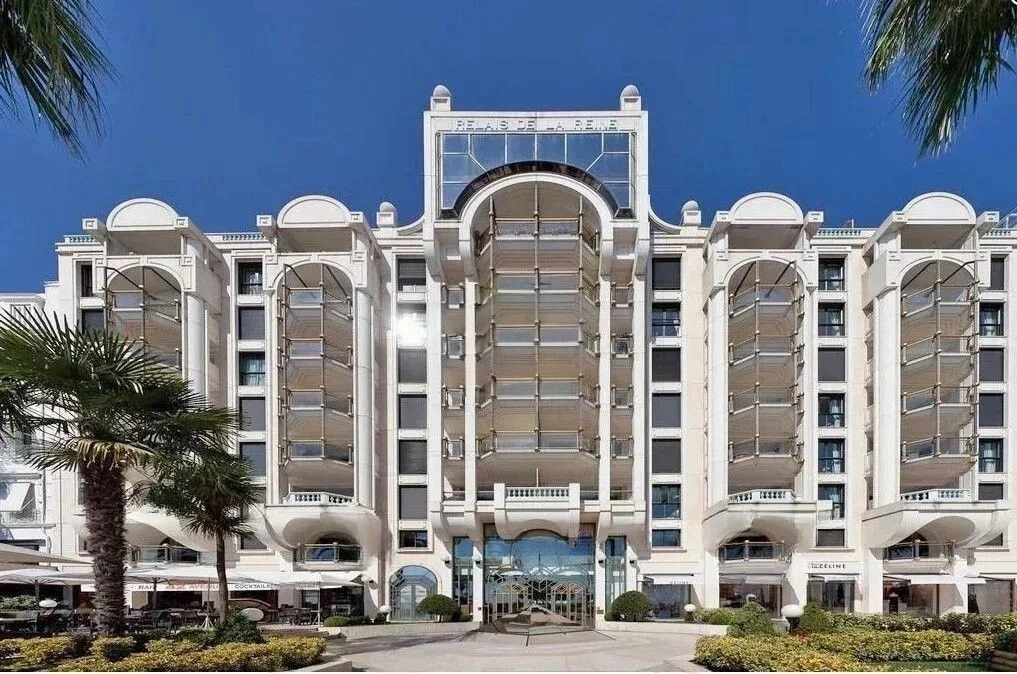 Квартира в Каннах, Франция, 340 м² - фото 1