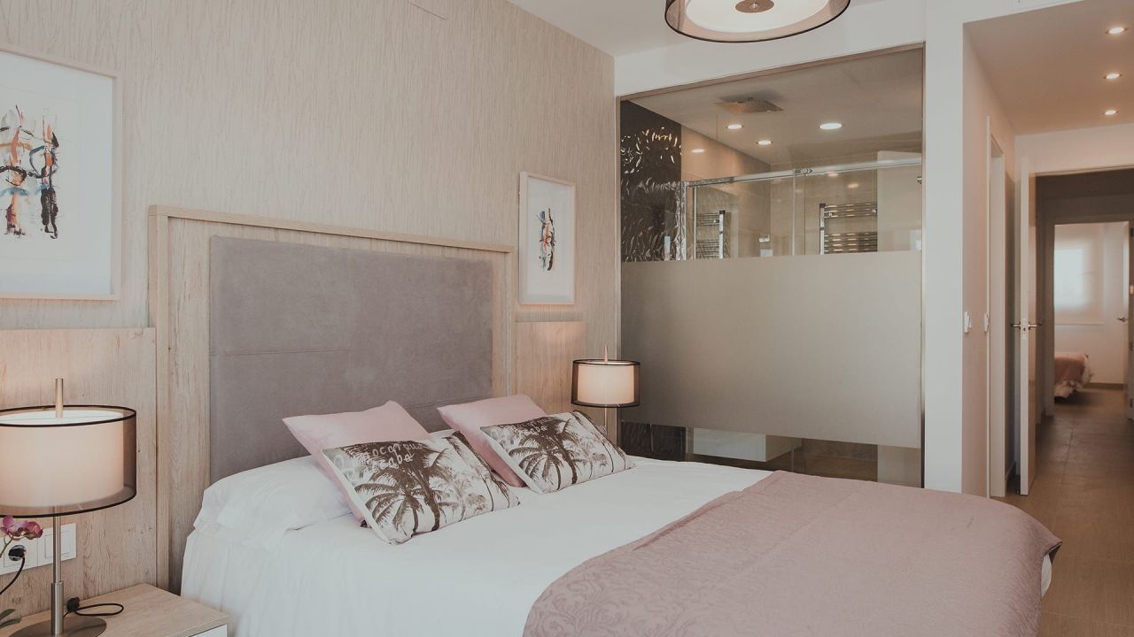 Апартаменты в Эстепоне, Испания, 144 м² - фото 1