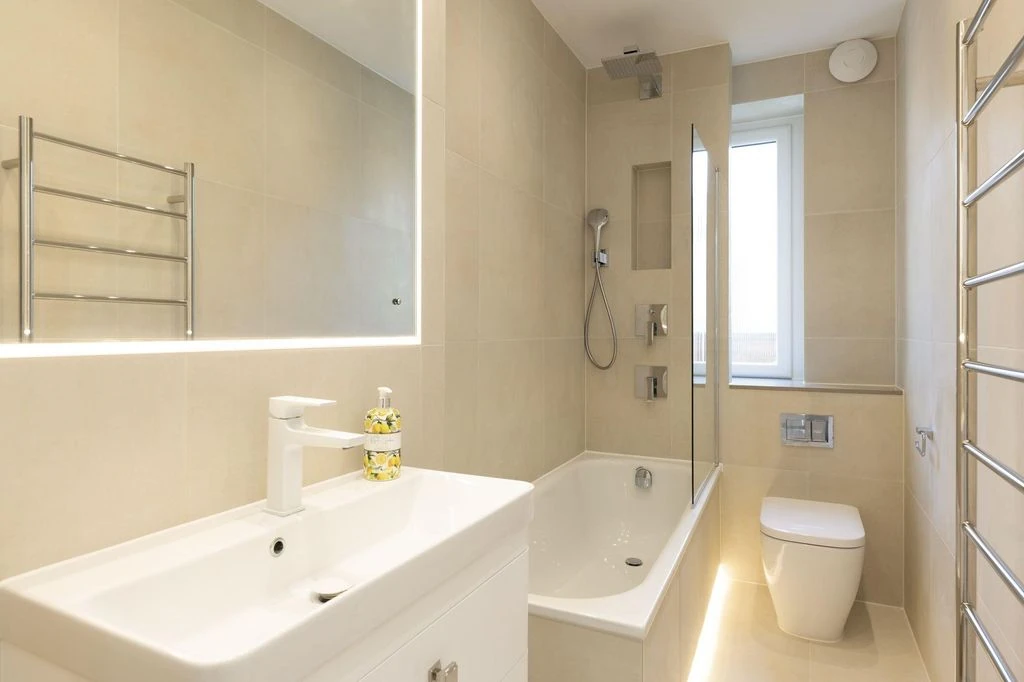 Квартира в Лондоне, Великобритания, 58 м² - фото 2