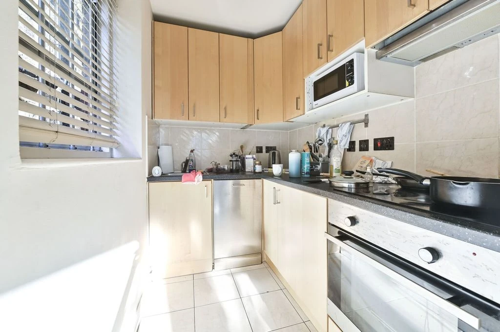 Квартира в Лондоне, Великобритания, 30 м² - фото 2