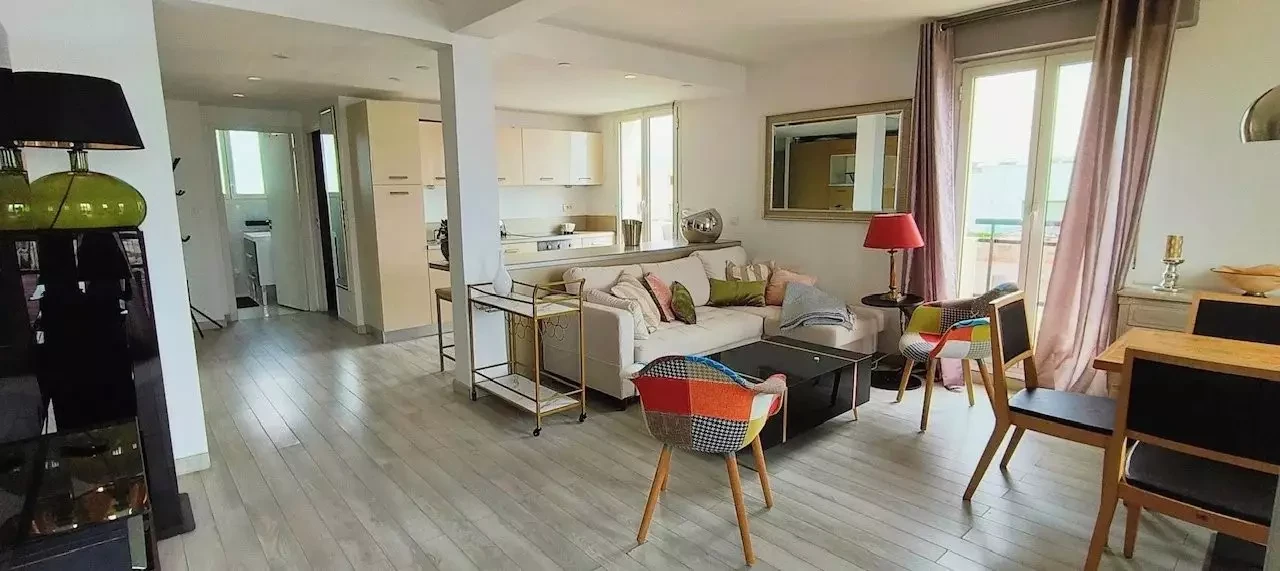 Квартира в Каннах, Франция, 49 м² - фото 2