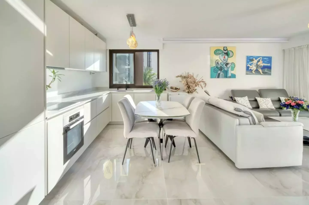 Квартира в Каннах, Франция, 58 м² - фото 2