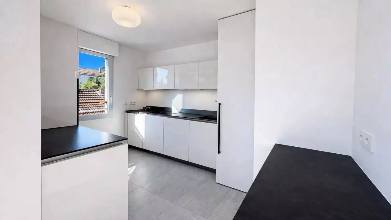 Квартира в Каннах, Франция, 54 м² - фото 2