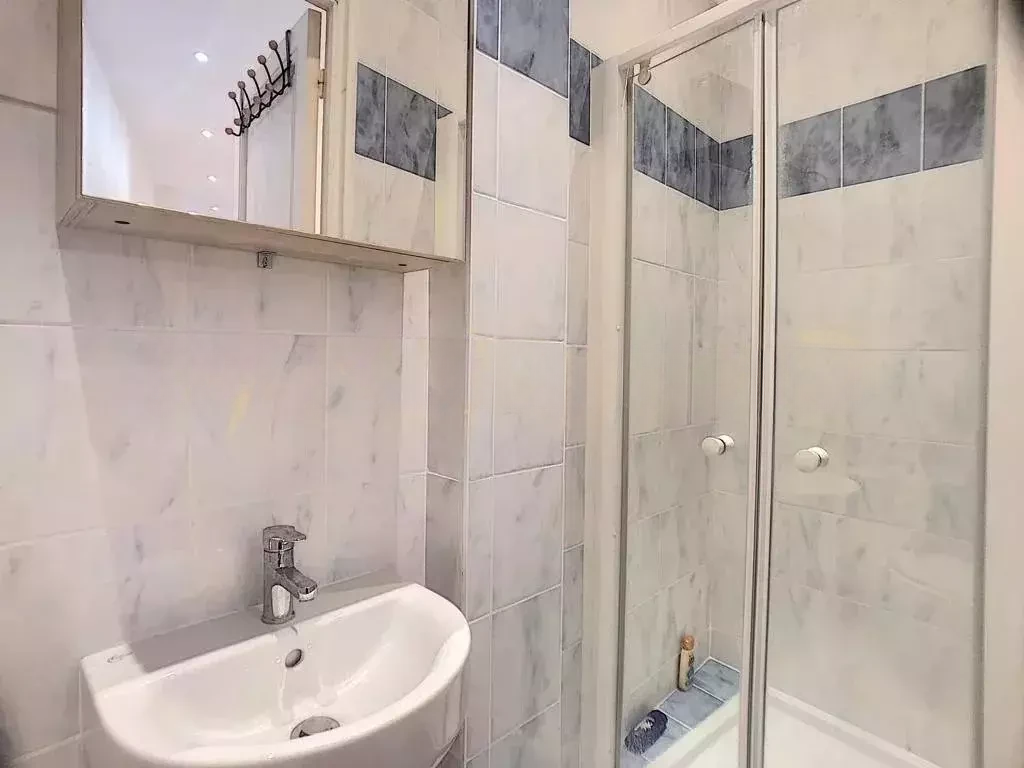 Квартира в Каннах, Франция, 46 м² - фото 6