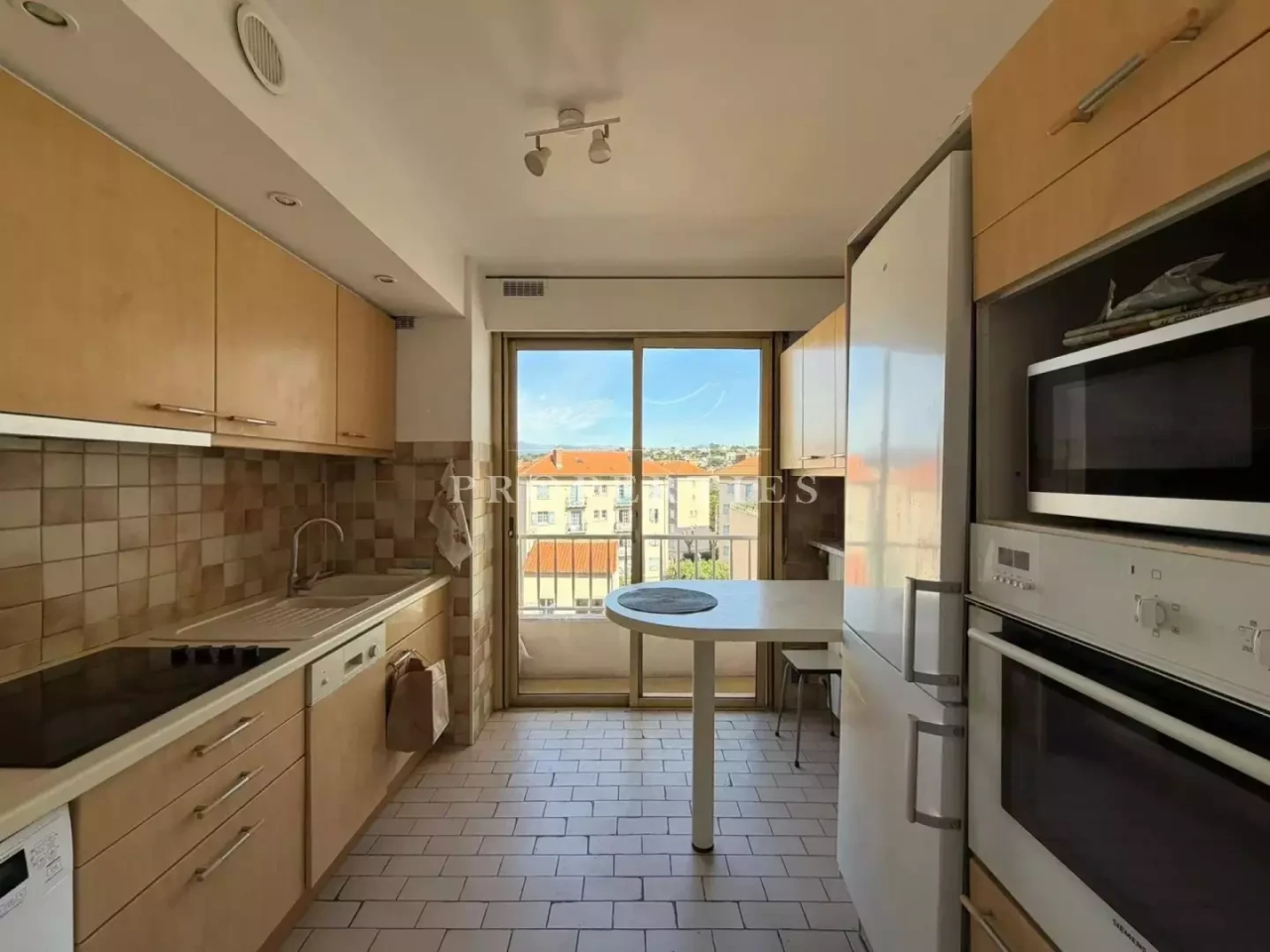Квартира в Каннах, Франция, 76 м² - фото 7