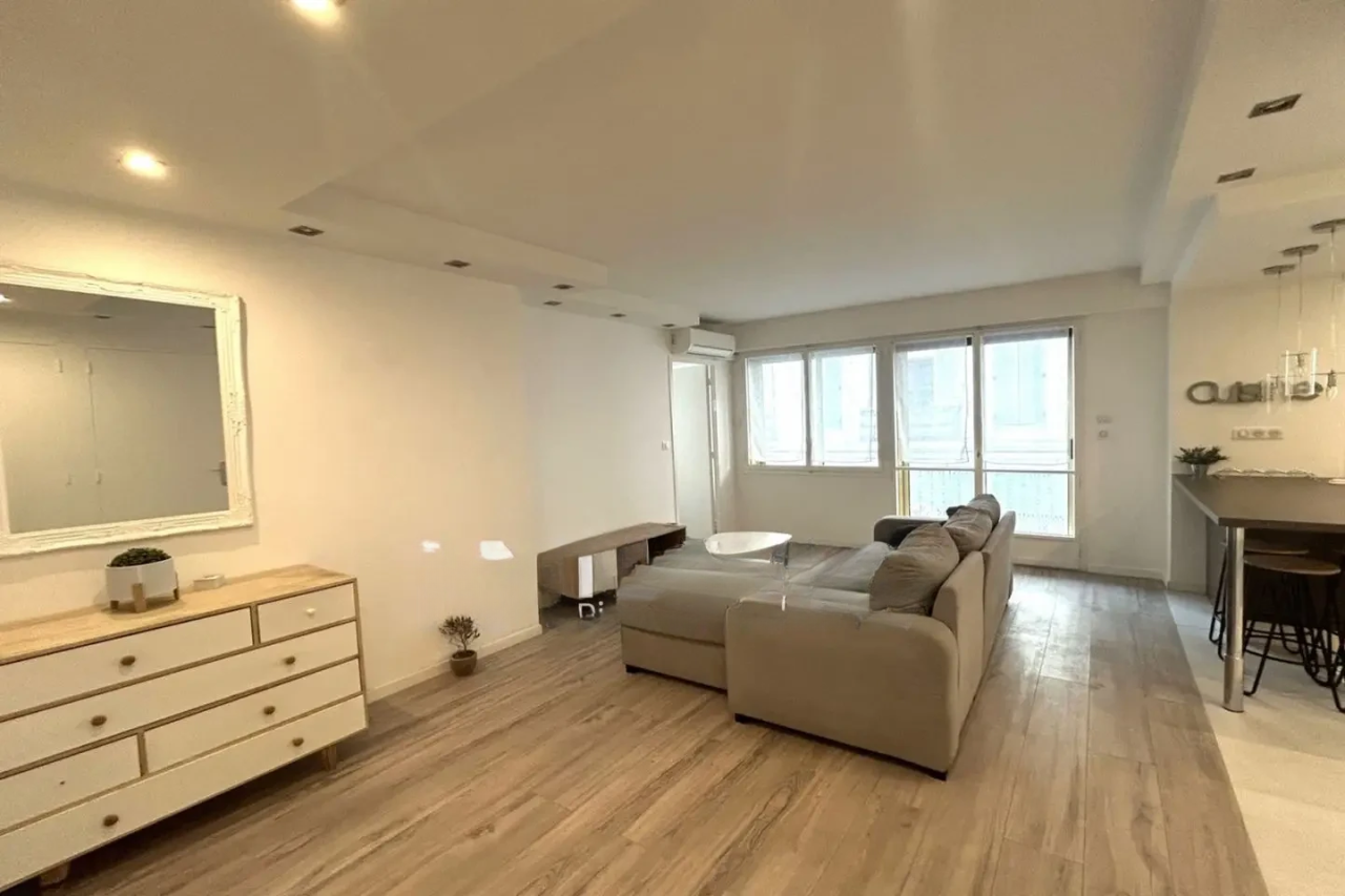 Квартира в Каннах, Франция, 40 м² - фото 8