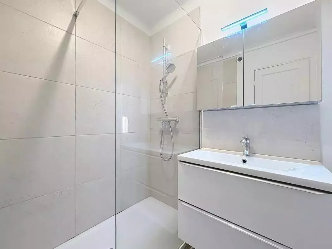 Квартира в Каннах, Франция, 45 м² - фото 9
