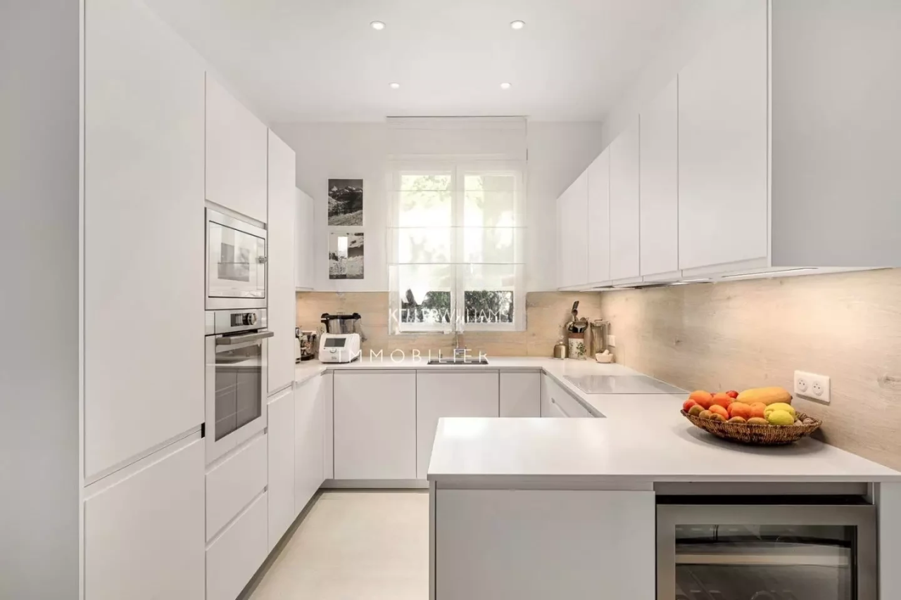 Квартира в Каннах, Франция, 125 м² - фото 9