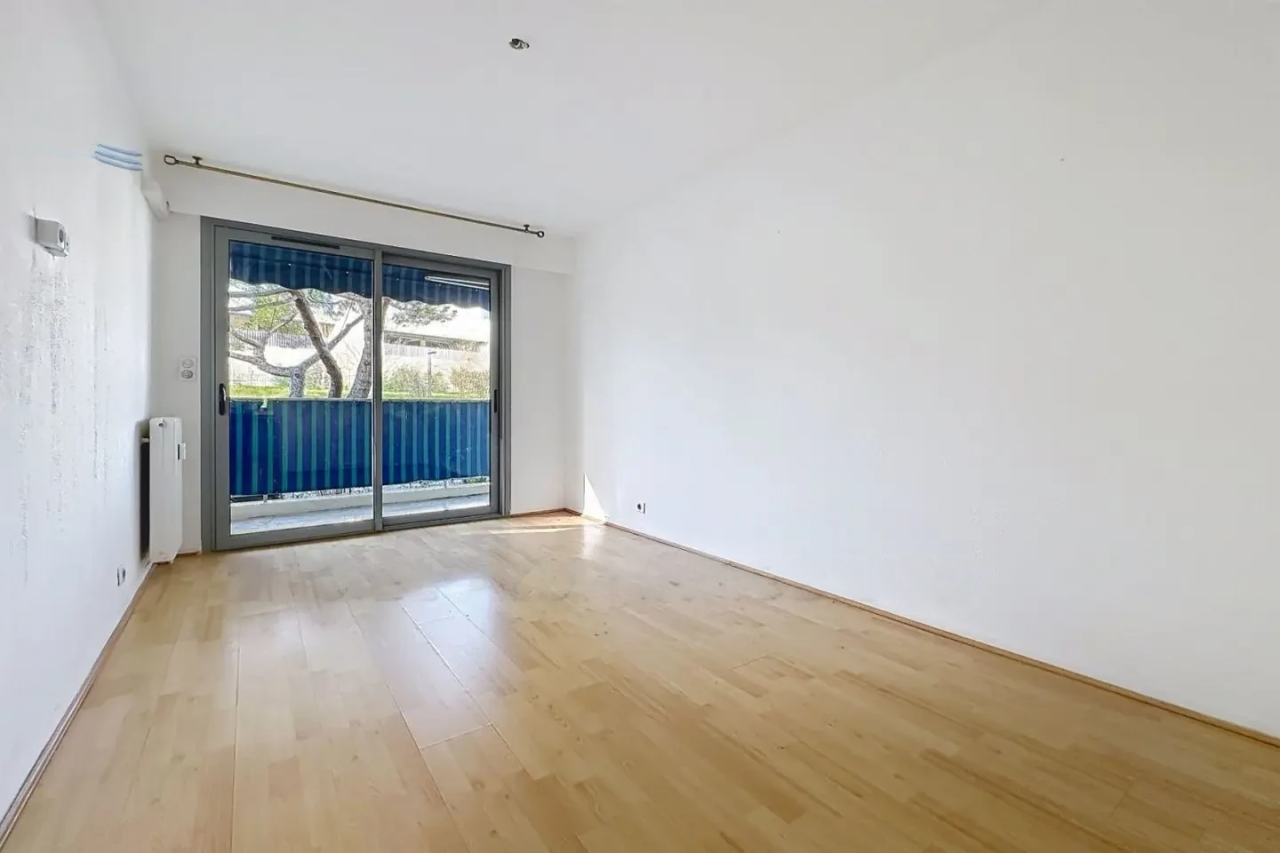 Квартира в Каннах, Франция, 77 м² - фото 9