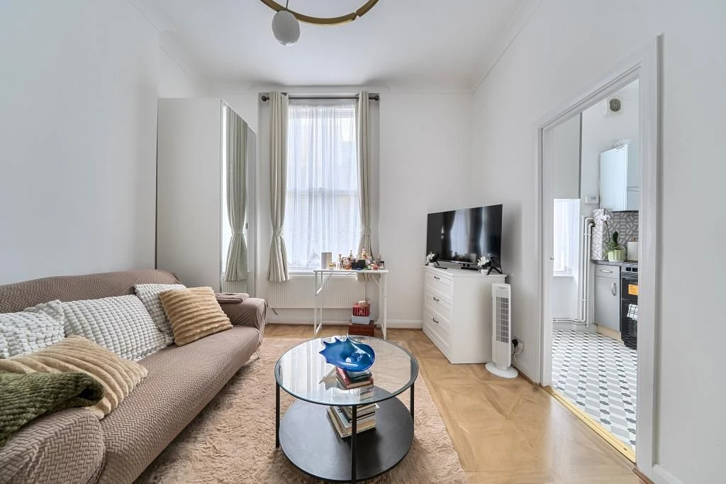 Квартира в Лондоне, Великобритания, 27 м² - фото 10