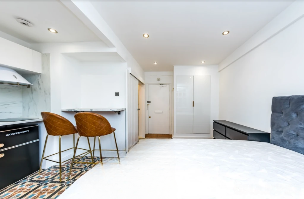 Квартира в Лондоне, Великобритания, 18 м² - фото 11