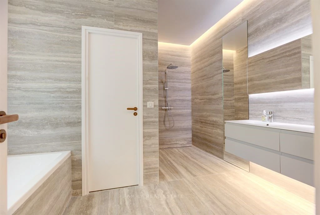 Квартира в Каннах, Франция, 131 м² - фото 11