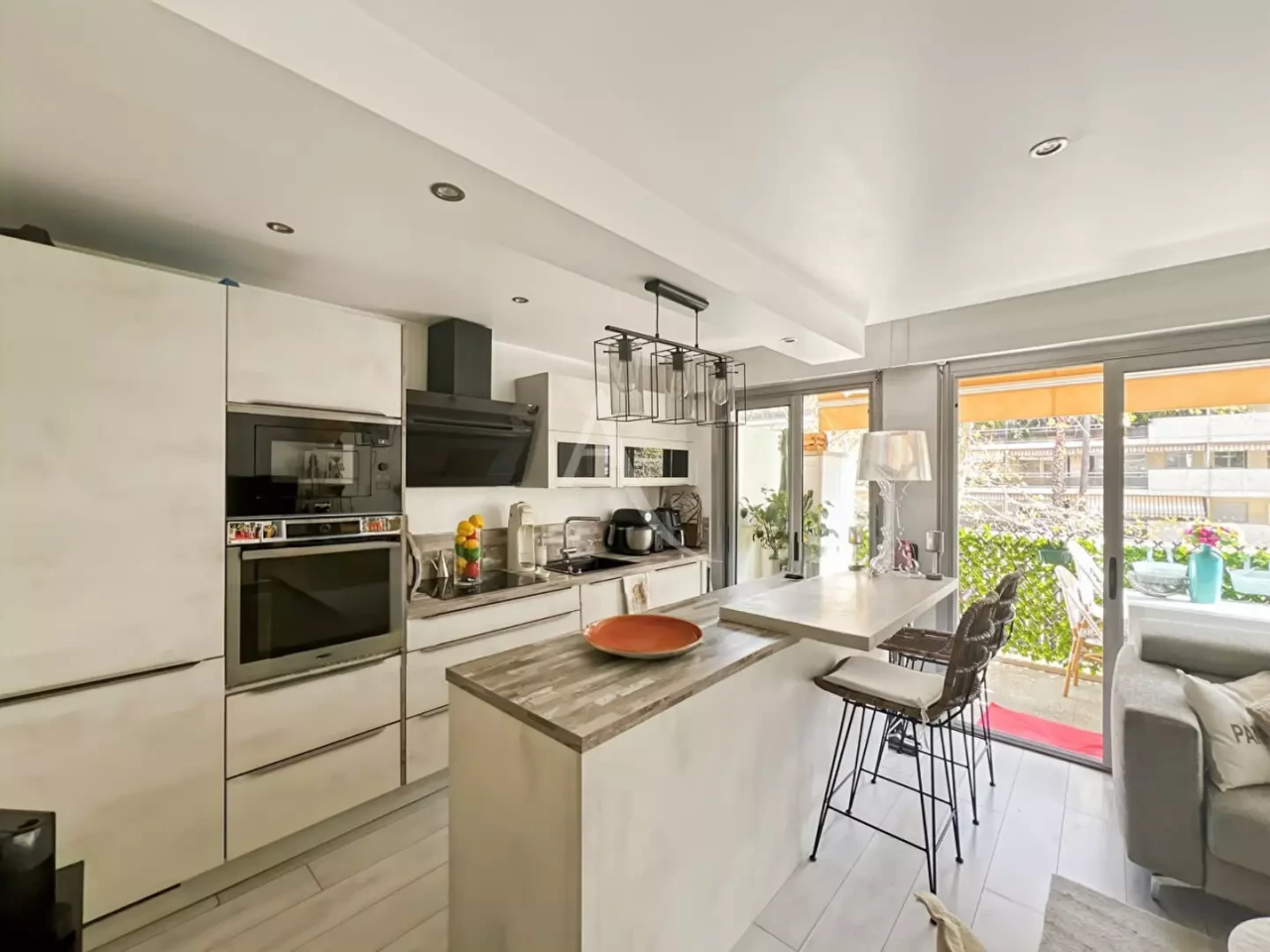 Квартира в Каннах, Франция, 49 м² - фото 12