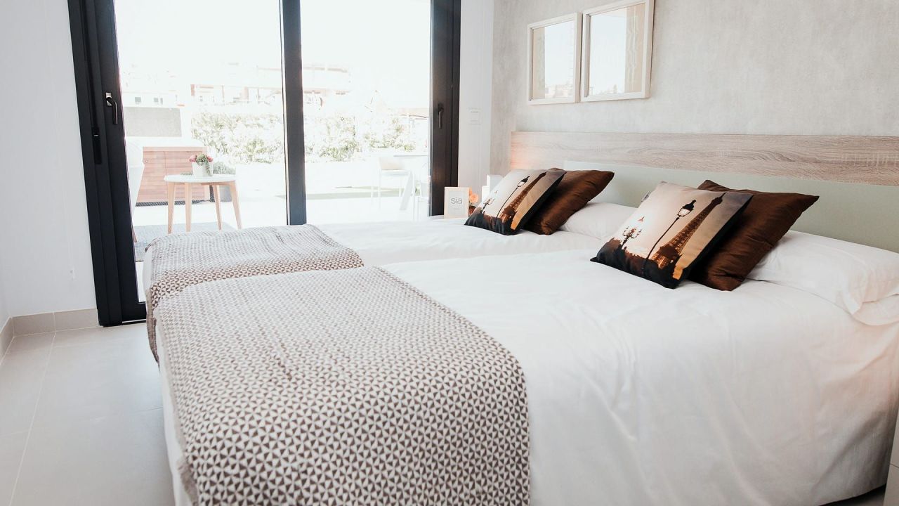 Апартаменты в Эстепоне, Испания, 144 м² - фото 10