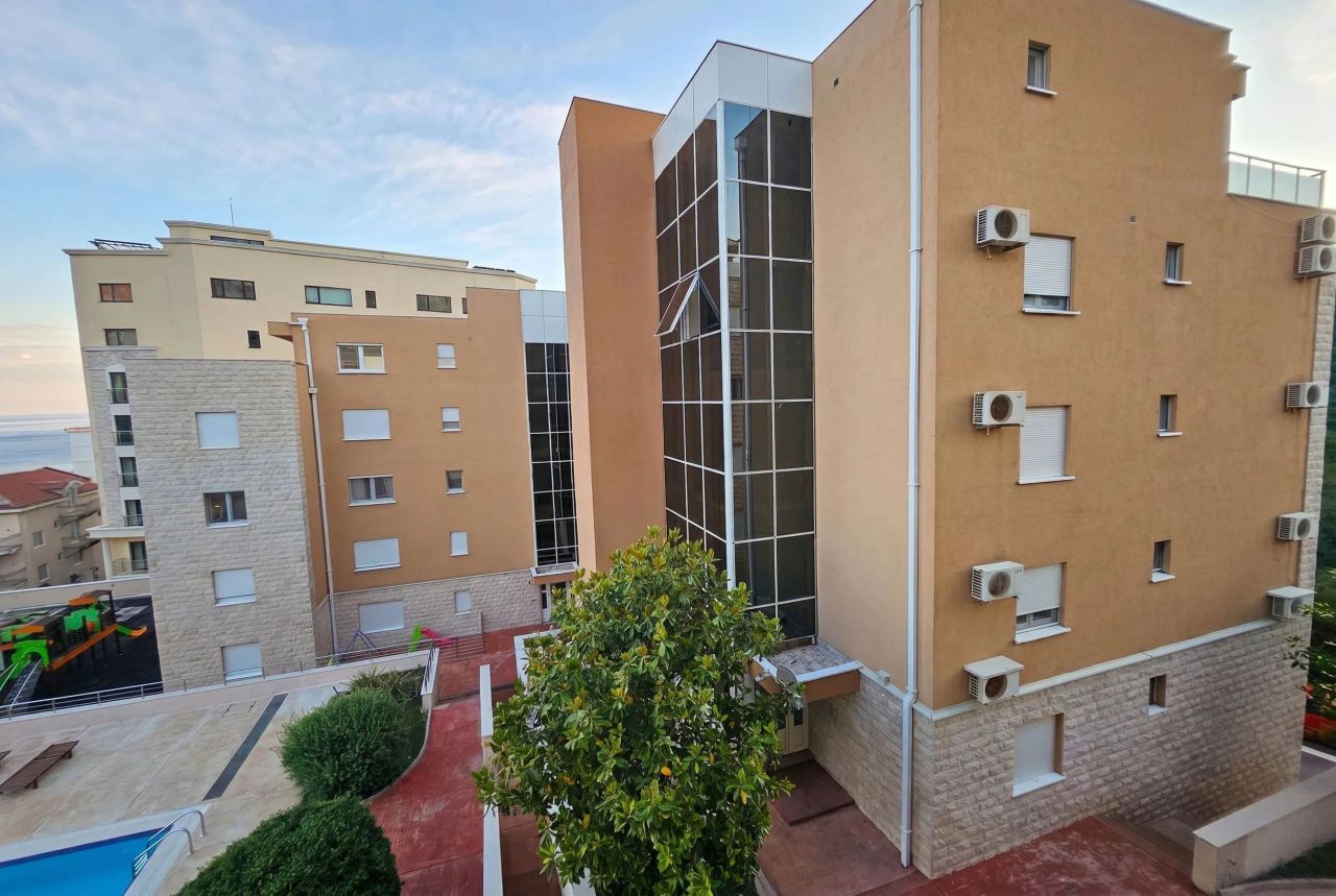 Квартира в Бечичи, Черногория, 68 м² - фото 12