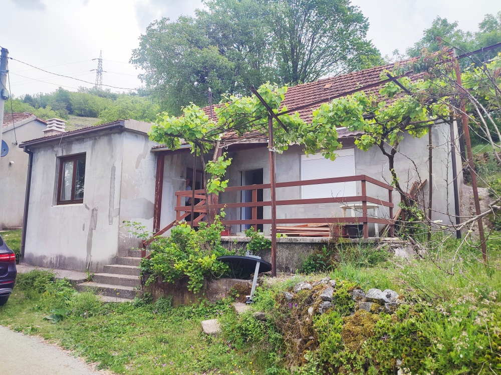 Дом в Никшиче, Черногория, 118 м² - фото 1