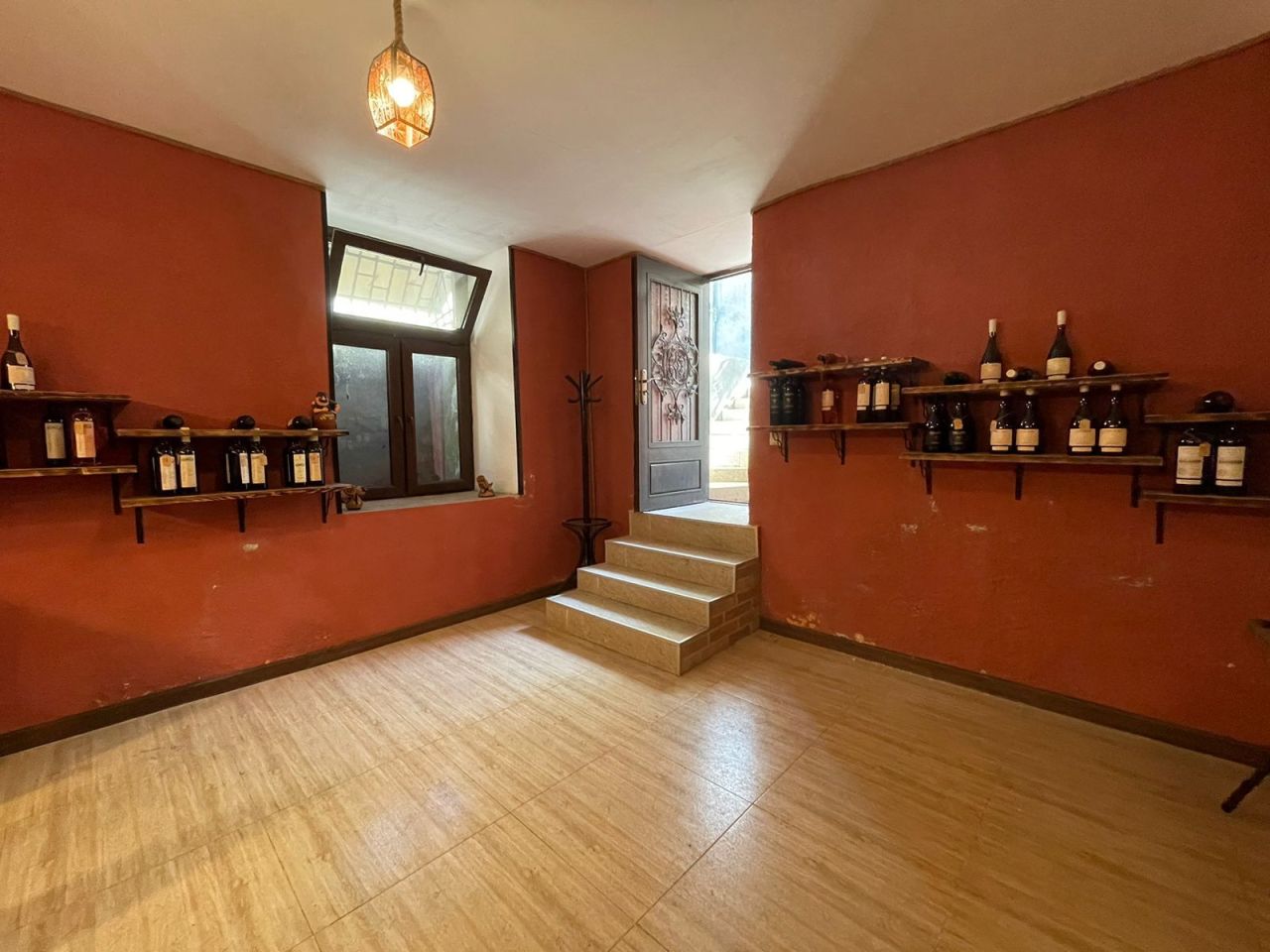 Кафе, ресторан в Тбилиси, Грузия, 78 м² - фото 1