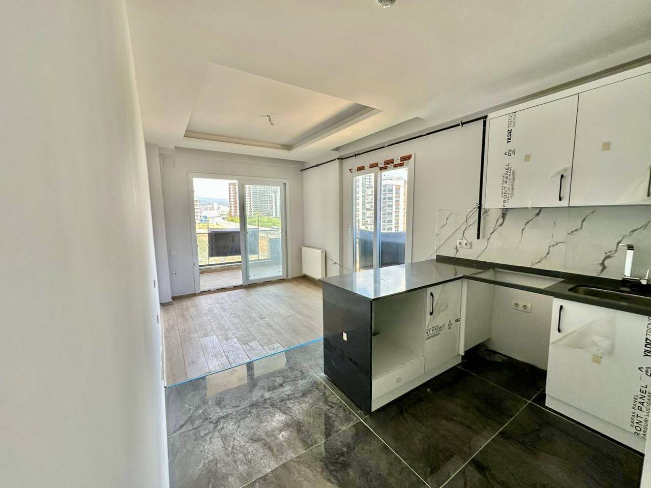 Квартира в Мерсине, Турция, 61 м² - фото 1