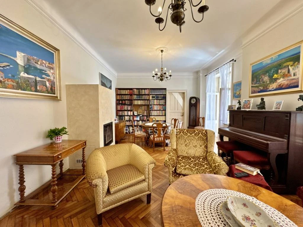 Дом в Опатии, Хорватия, 180 м² - фото 1