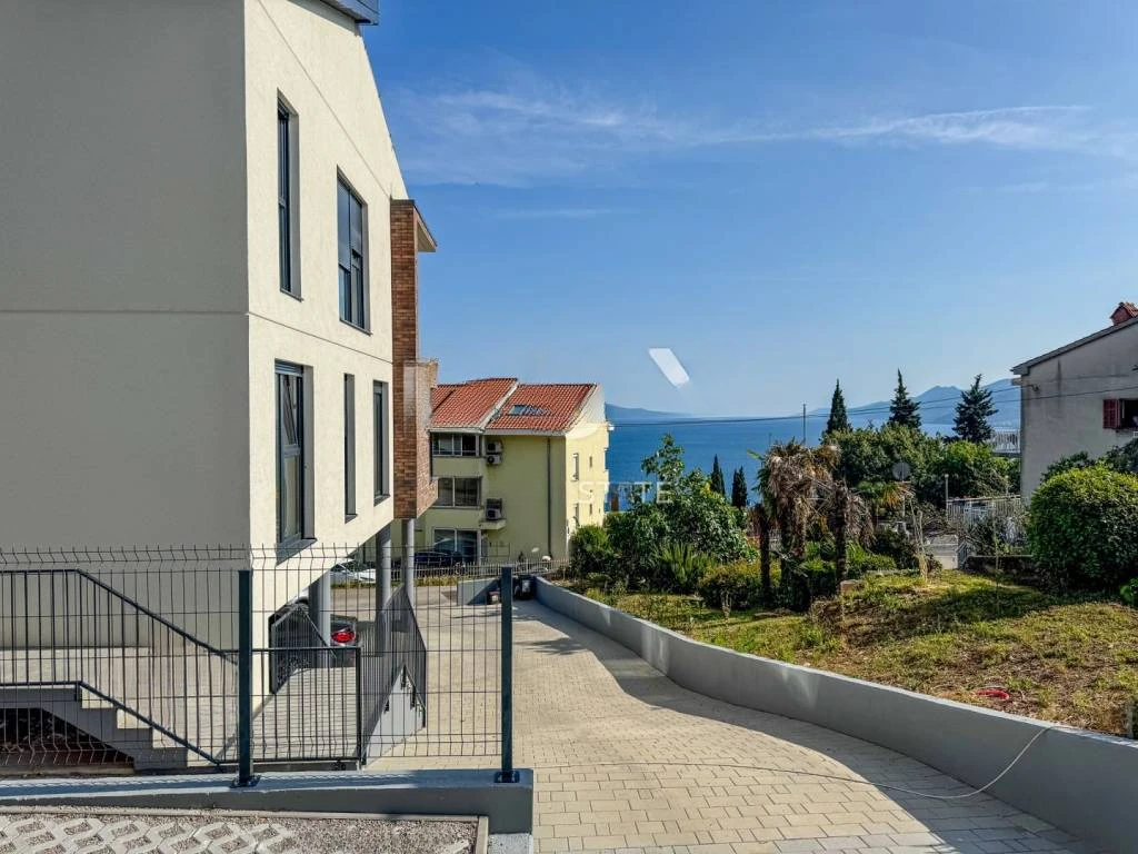 Квартира в Опатии, Хорватия, 143 м² - фото 1