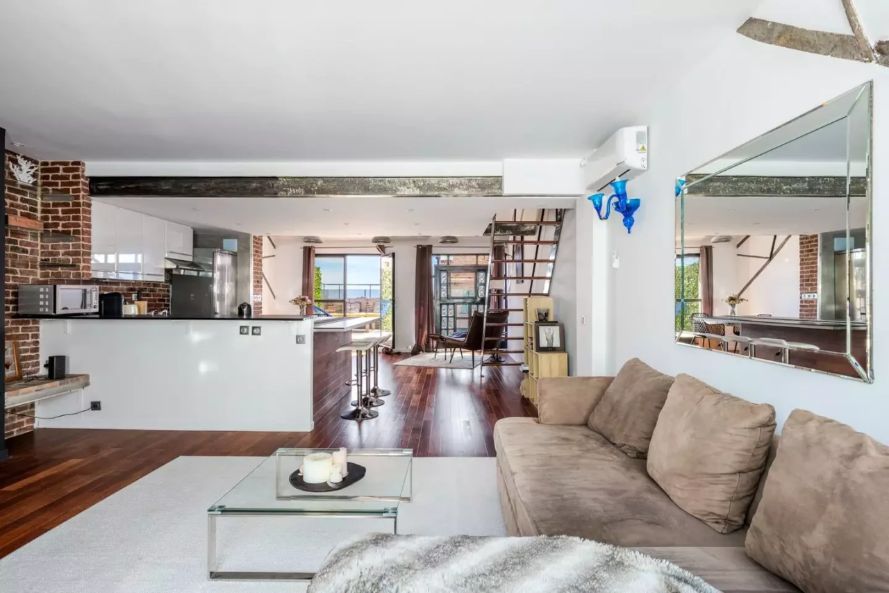 Квартира в Каннах, Франция, 75 м² - фото 1